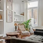 Boho Chic - Your Bohemian Home In Antwerp